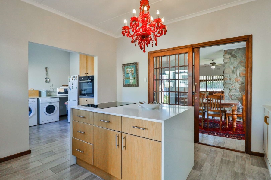 4 Bedroom Property for Sale in Hartenbos Central Western Cape